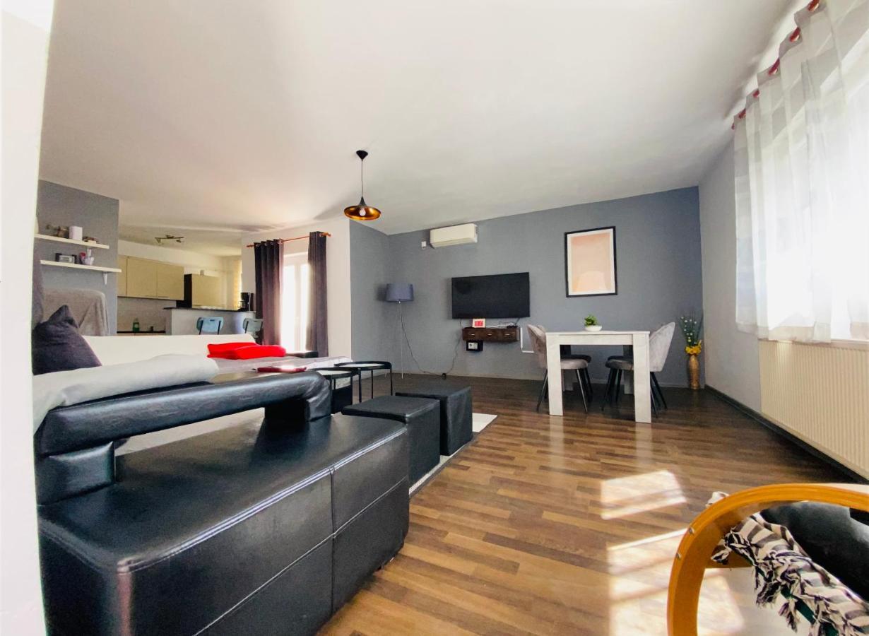 Apartment Zvecaj Ðakovo Bagian luar foto