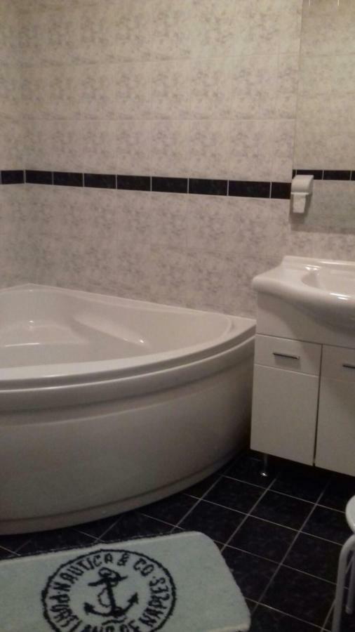 Apartment Zvecaj Ðakovo Bagian luar foto