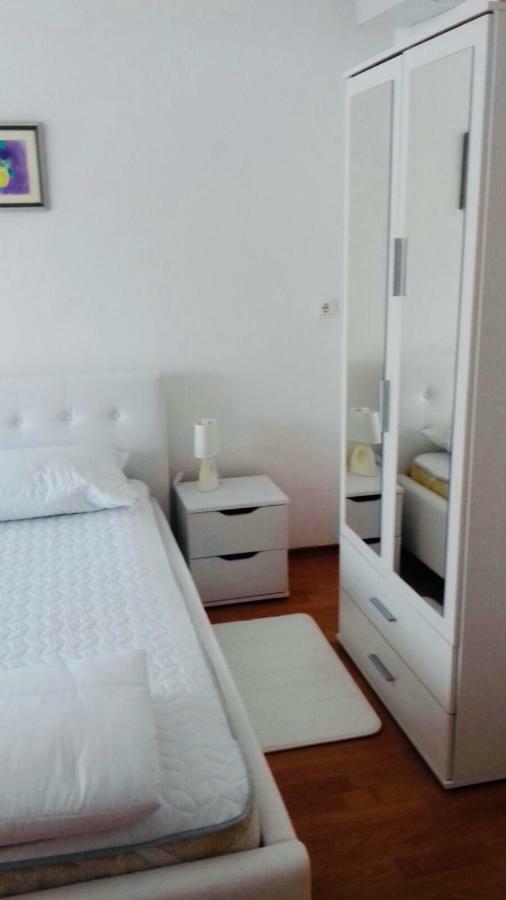 Apartment Zvecaj Ðakovo Bagian luar foto